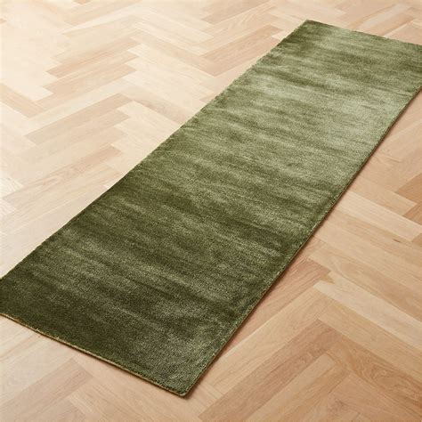 Kole Performance Nylon Modern Green Runner Rug 2.5'x8' + Reviews | CB2
