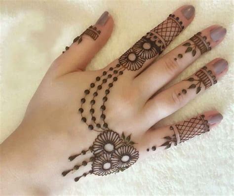Mehndi Design Simple For Back Hand Mehndi Hand Designs Simple Henna ...