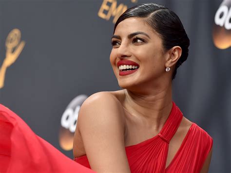 pics of female celebrities