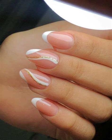 65+ Spring French Tip Nails And Manicure Ideas (2025) - CCKOnline