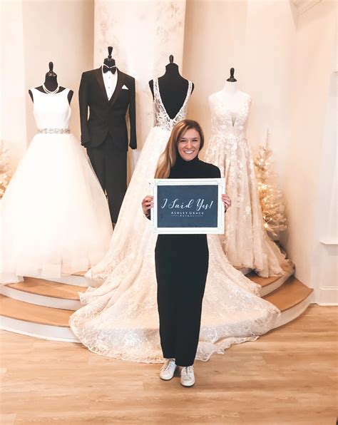Tips for Saying "Yes to the Dress" — WHAT THE CLIQUE