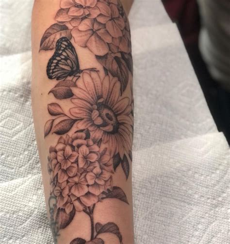 ALEX VINCENTE — Artistic Edge Tattoo & Piercings