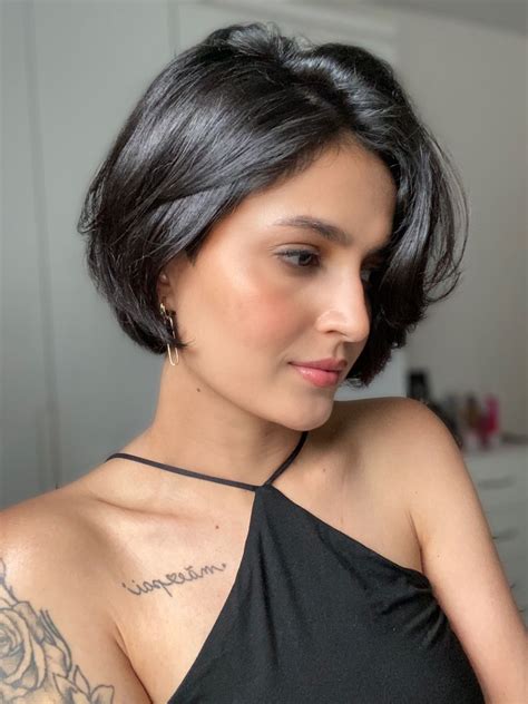 Cabelo Curto Short Bob - Cabelo curto short bob 2023 | Cabelo bob curto, Cabelo curto chique ...