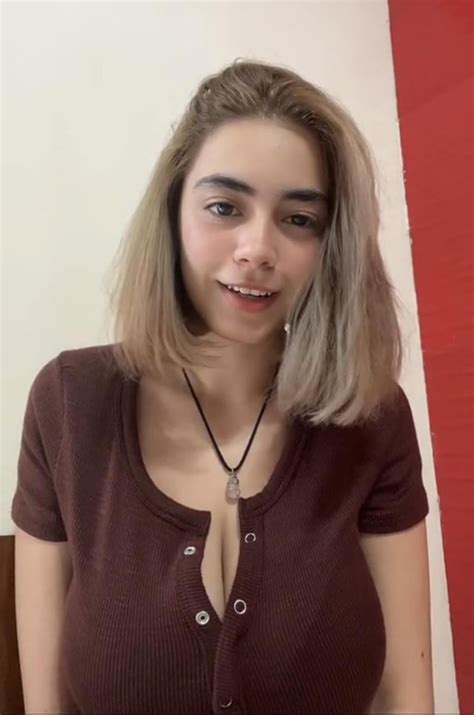 Porque ven a mi hijastra tanto?? : r/Rol_18Hispano