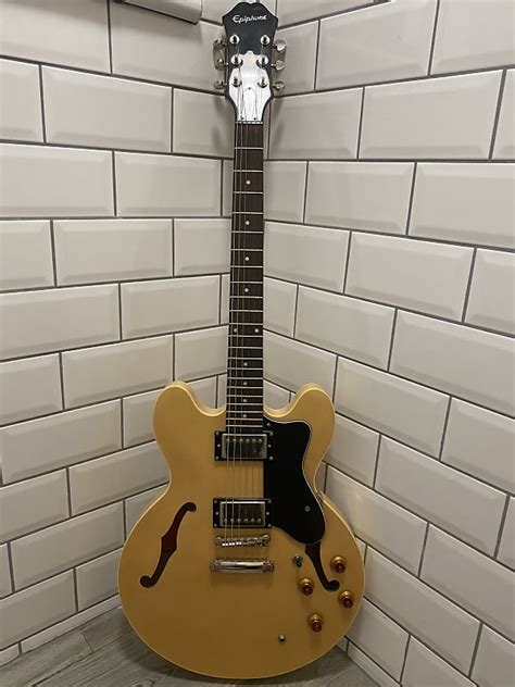 epiphone  dot  natural collection reverb