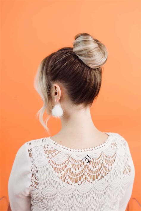 doughnut bun for hair