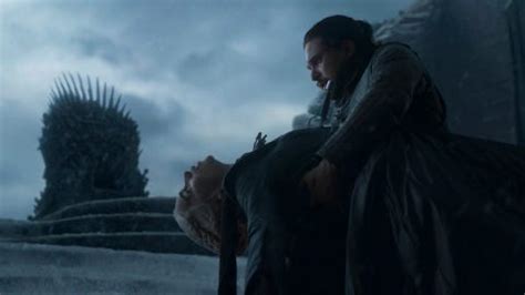 Daenerys Morre