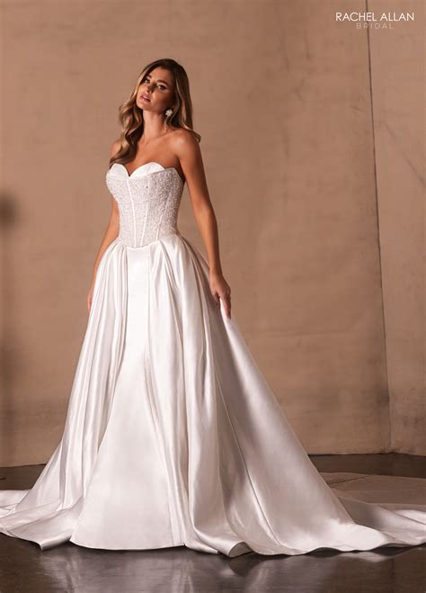Sweetheart Fit & Flare Bridal Dresses in Color | Style - RB5104
