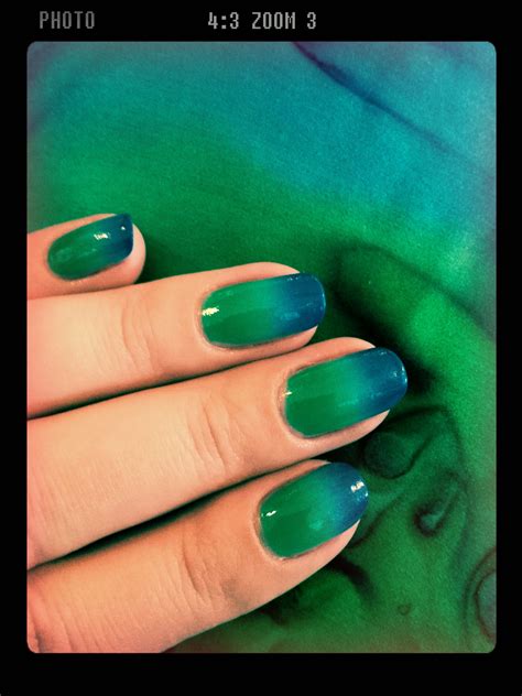 Green blue ombre nails | Blue ombre nails, Ombre nail designs, Green nails