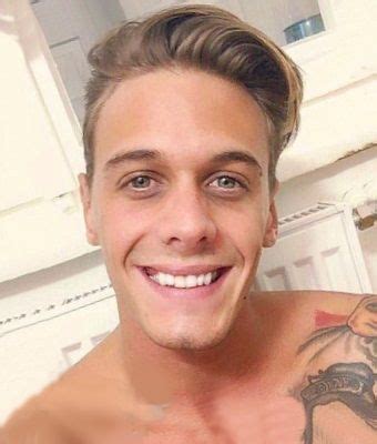 Who is Chris Diamond dating? Chris Diamond girlfriend, wife