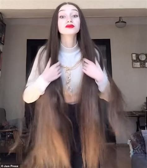 A real life Rapunzel goes viral on TikTok after dramatic hair cut ...