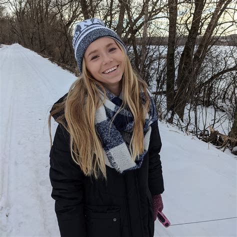 CV - Nicole Neumann