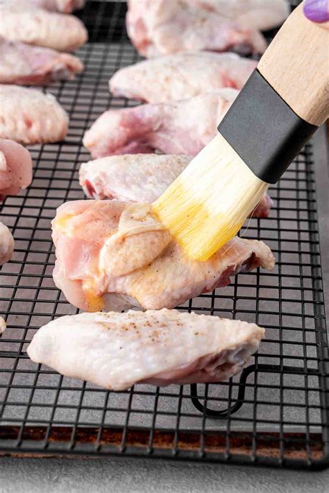 Honey Garlic Chicken Wings (Oven Baked) - Eight Forest Lane