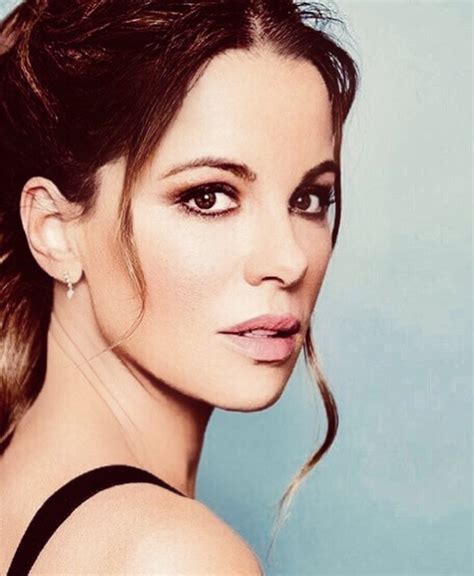 631 best Soccer Mom images on Pholder | Redhead Beauties, SFW Redheads