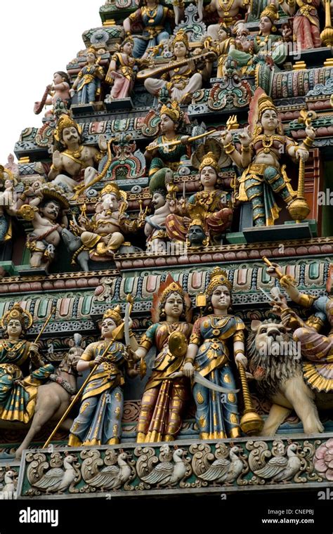 hindu temple statue  res stock photography  images alamy