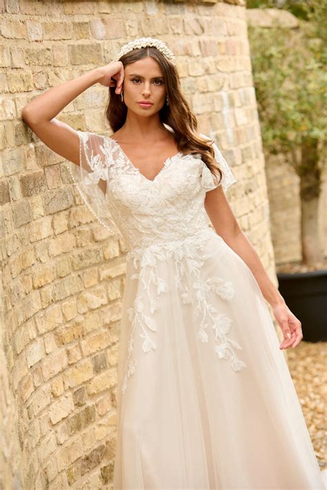 Amara - Richard Designs