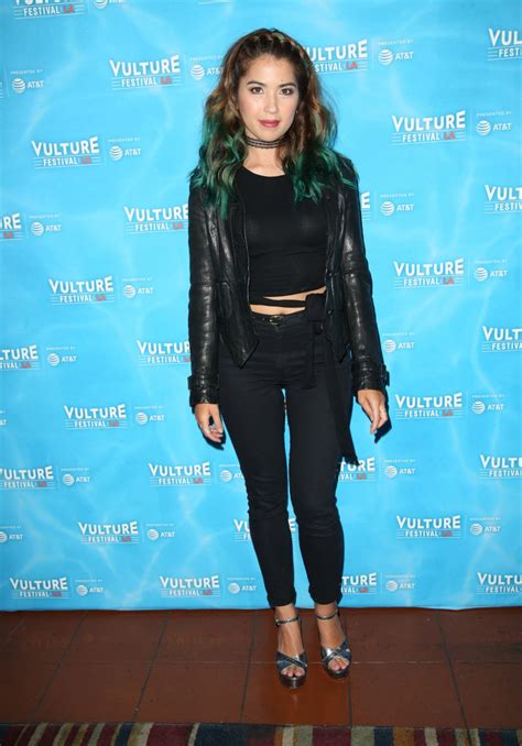 Nichole Bloom - "Unreal vs Superstore", Vulture Festival in LA 11/18