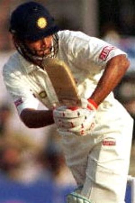inspecting  wet covers  headingley july   espncricinfocom