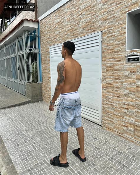 THIAGO PANTALEÃO Feet - AZNudeFeet Men