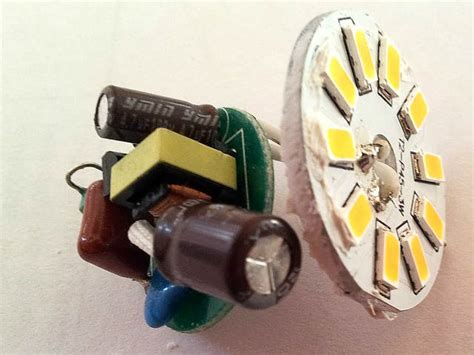 Схема и устройство светодиодной лампы на 220 В, основные элементы