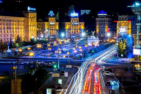 Desktop Wallpapers Kiev Ukraine Roads at speed night time Cities