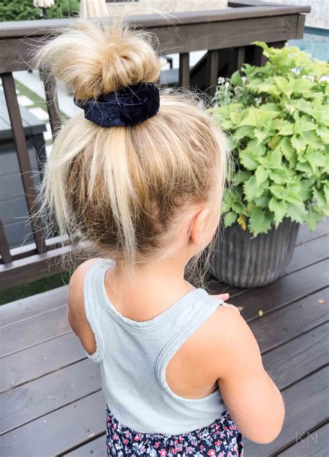 Mothers are sharing their favorite girl hairstyle ideas online 16