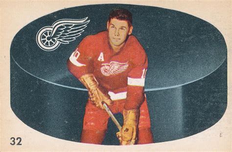 alex delvecchio  nhls true ironman  numbers comparison