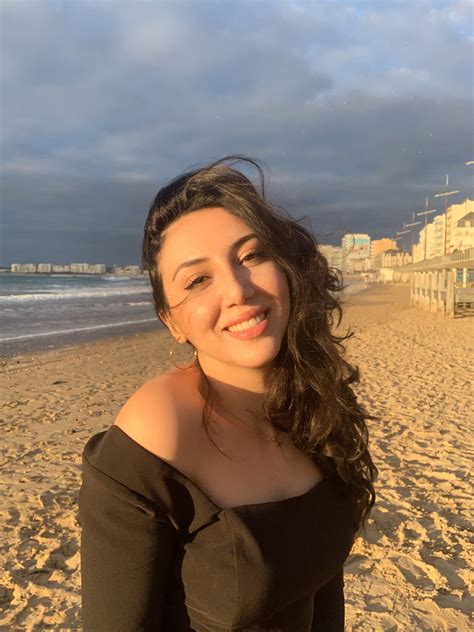 Stunning Miss ASMR : r/MoreSexyASMRGirls