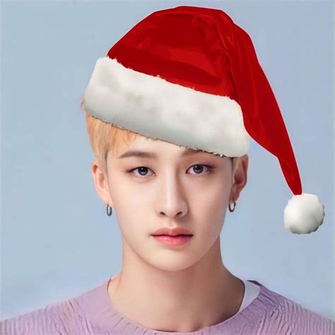 Бан Чан новогодняя ава | Gorritos navideños, Chayanne, Kpop