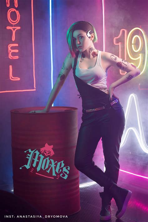 Judy Alvarez cosplay Anastasiya Dryomova : r/cosplaygirls