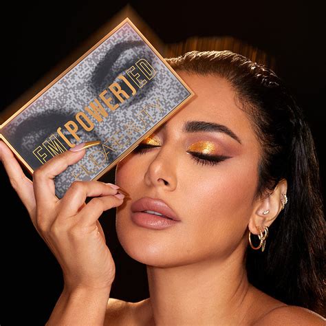 Buy Huda Beauty Empowered Eyeshadow Palette Online