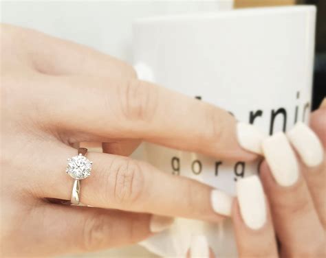 solitaire rings classic  sophisticated  diamond shoppe