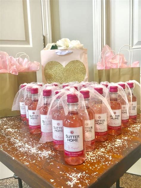 hottest photo  bridal shower favors ideas     wedding