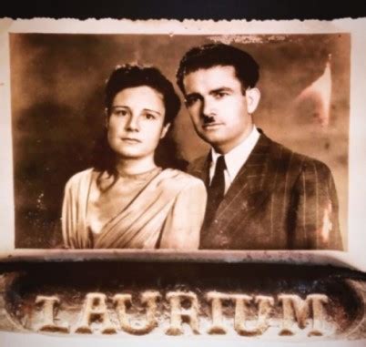 laurium argyrw xiwth