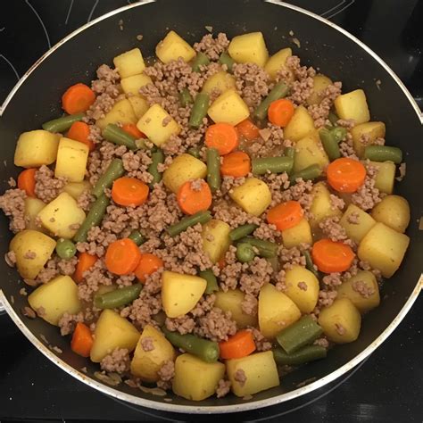 Carne Moida A Jardineira - Receita de Carne Moída com Jardineira de Legumes - Dicas e Dicas